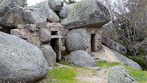 rock house picture